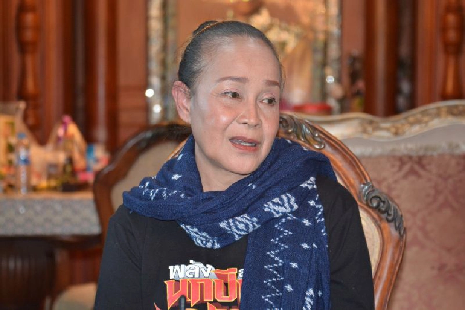 แม่นกน้อย อุไรพร