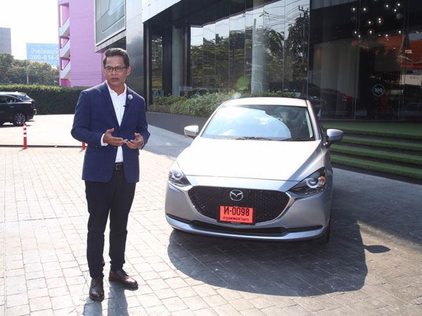 กอล์ฟฐานเศรษฐกิจ แจกจริง Mazda 2 รางวัลตีทีเดียวลงหลุม