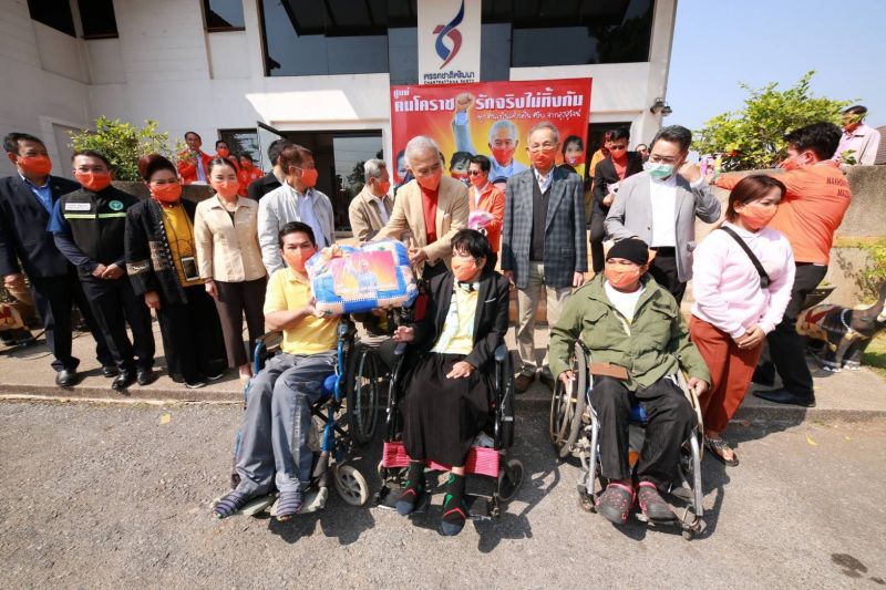 สู้ภัยโควิด"สุวัจน์"ย้ำ"ผ่านวิกฤติไปด้วยกัน"