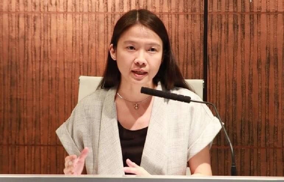 กุลยา ตันติเตมิท