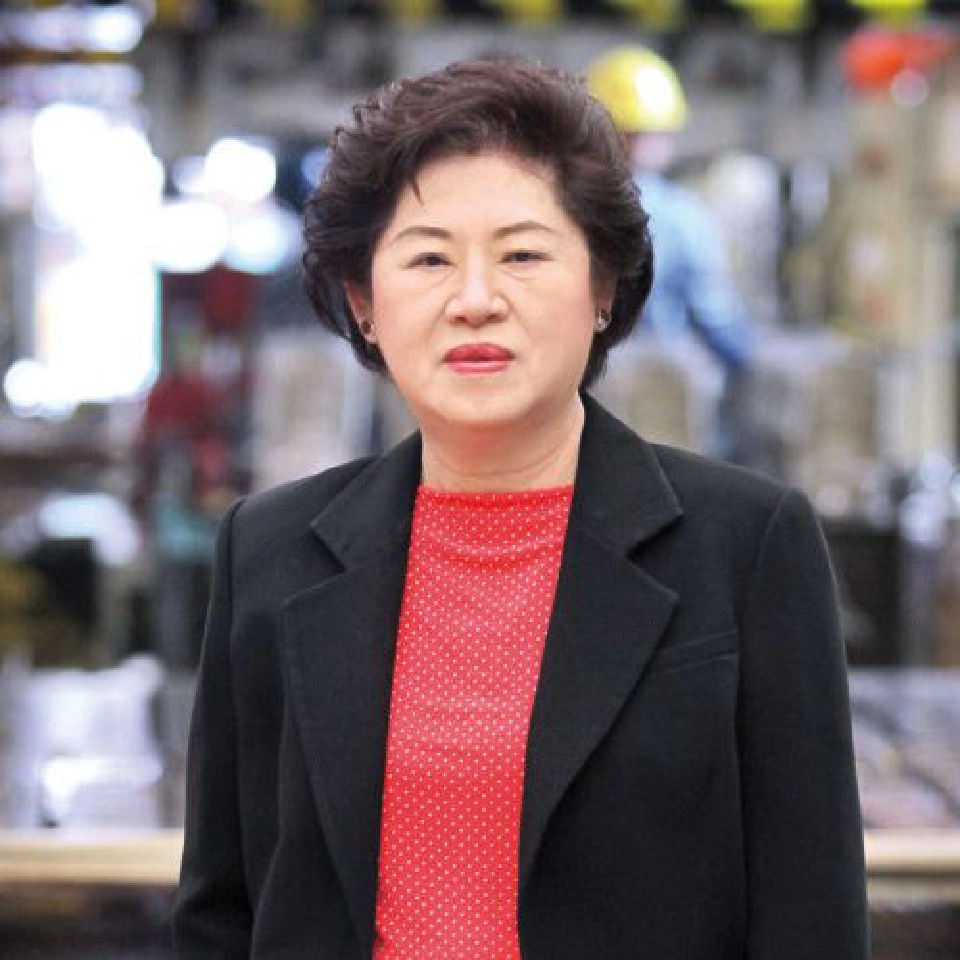 โดนแล้ว "แม่ธนาธร"  กองปราบจ่อออกหมายเรียก