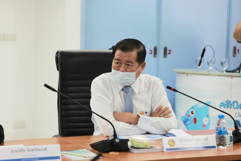  นิพนธ์ บุญญามณี ติดตามการสูบน้ำดิบการประปานครหลวงสำแล