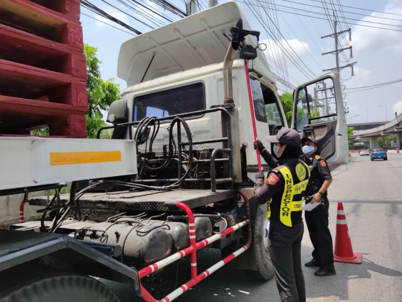 “ขนส่ง”ตรวจควันดำรถ117,308 คัน ห้ามใช้ 1,074 คัน