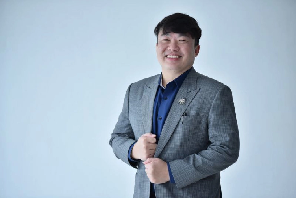 สิริพงศ์ อังคสกุลเกียรติ