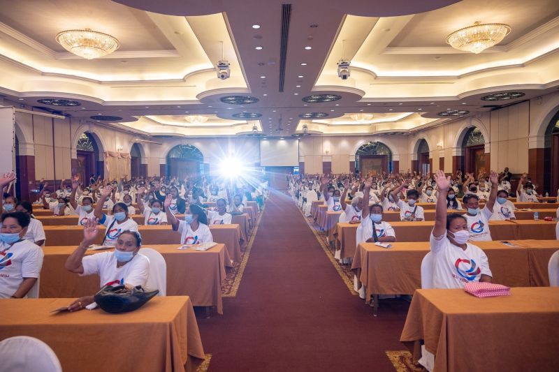 พลังเห็นความหวัง โหวต “เอ็ม ธวเดช วัย32 “นั่งหัวหน้าพรรคการเมืองที่อายุน้อยที่สุดในประเทศไทย