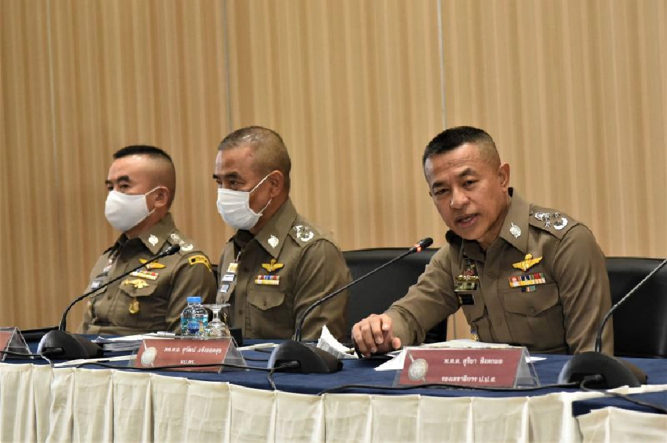 พลตำรวจเอกสุวัฒน์ แจ้งยอดสุข ผู้บัญชาการตำรวจแห่งชาติ