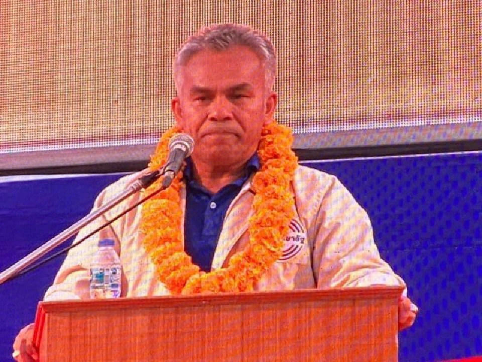 อาญาสิทธิ์ ศรีสุวรรณ 