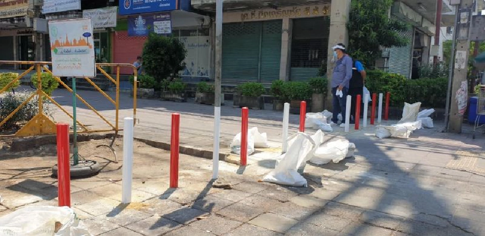 ทัวร์ลง! เขตบางแค  หลังทดลองแบ่งทางเท้า  ให้รถจักรยานยนต์วิ่ง