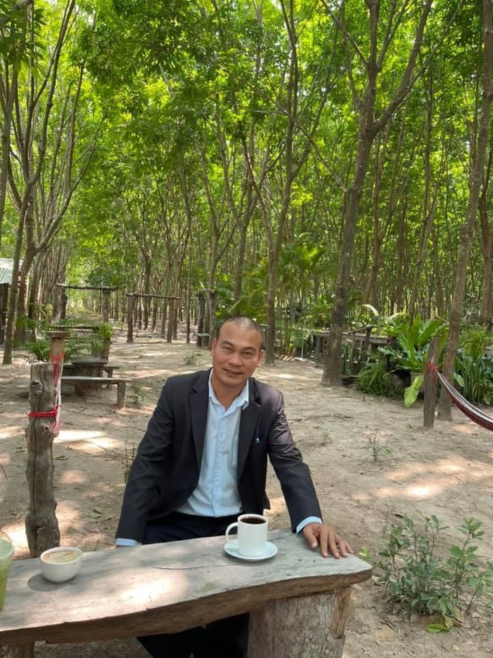 สุนทร รักษ์รงค์