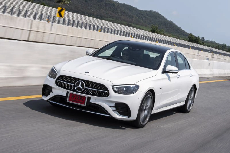 E-ClassFacelift (W213) “หนุ่ม” ขึ้น “แน่น” เหมือนเดิม