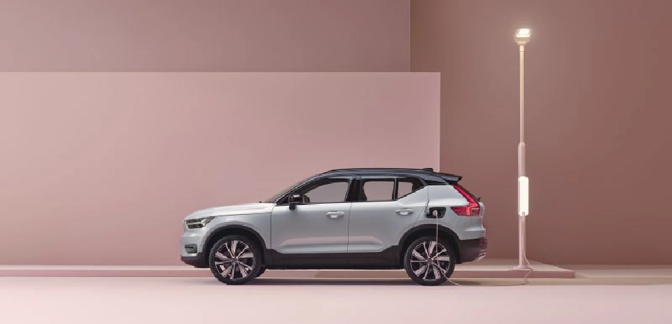 อาวดี้-วอลโว่ เสริมทัพ EV