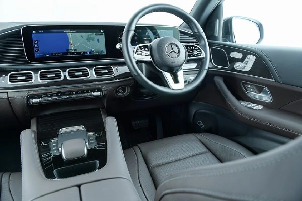 Mercedes-Benz GLE 350 de เอสยูวีปลั๊ก-อินไฮบริด ราคา 4.699 ล้านบาท