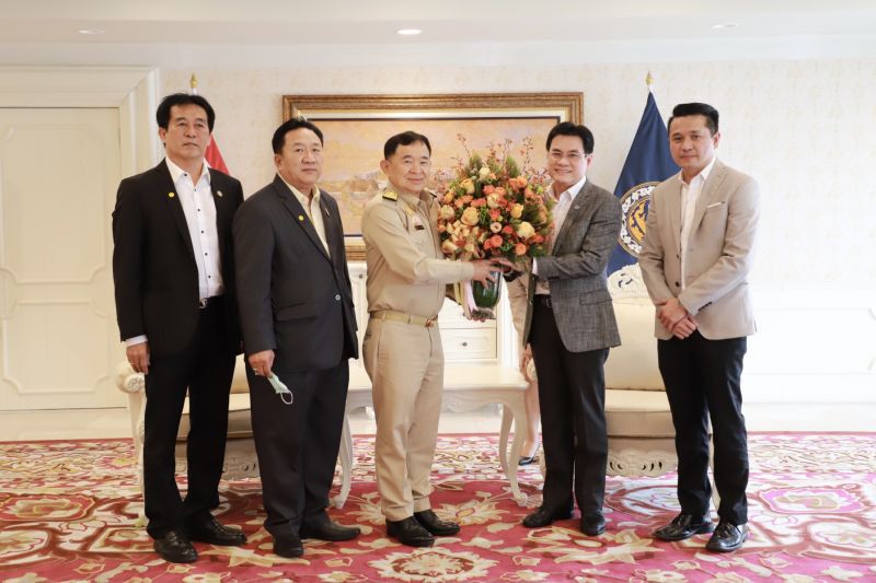 ปชป.ส่งรายชื่อรัฐมนตรีในโควต้า ให้นายกพิจารณาวันนี้