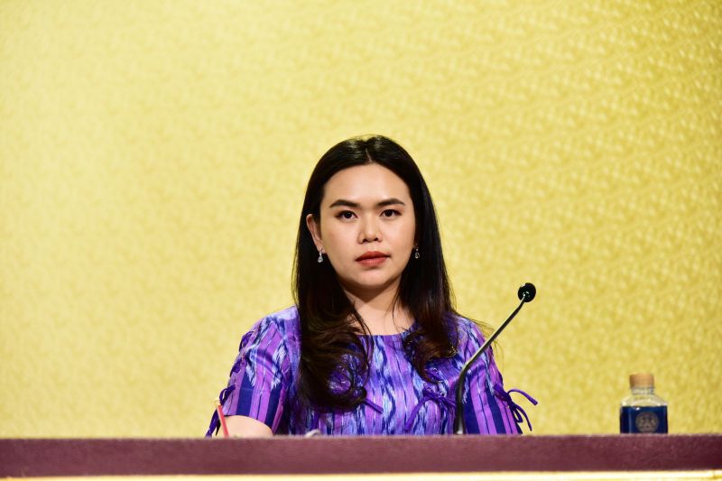 น.ส.ไตรศุลี ไตรสรณกุล รองโฆษกประจำสำนักนายกรัฐมนตรี
