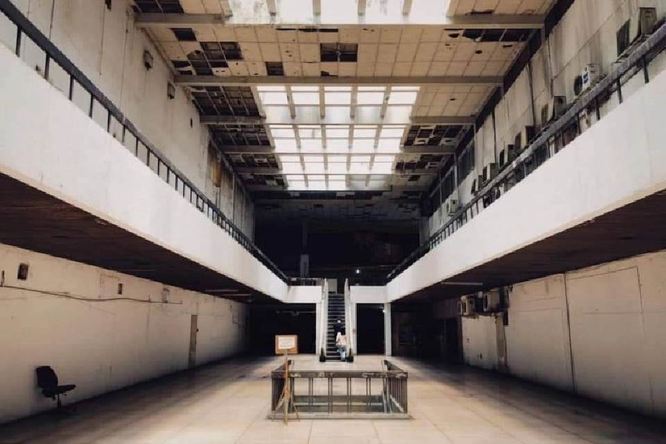 ปิดตำนาน 'ออสการ์อพาร์ทเม้นท์'​ หอผีดุ แห่งภาพยนตร์ดัง บุปผาราตรี