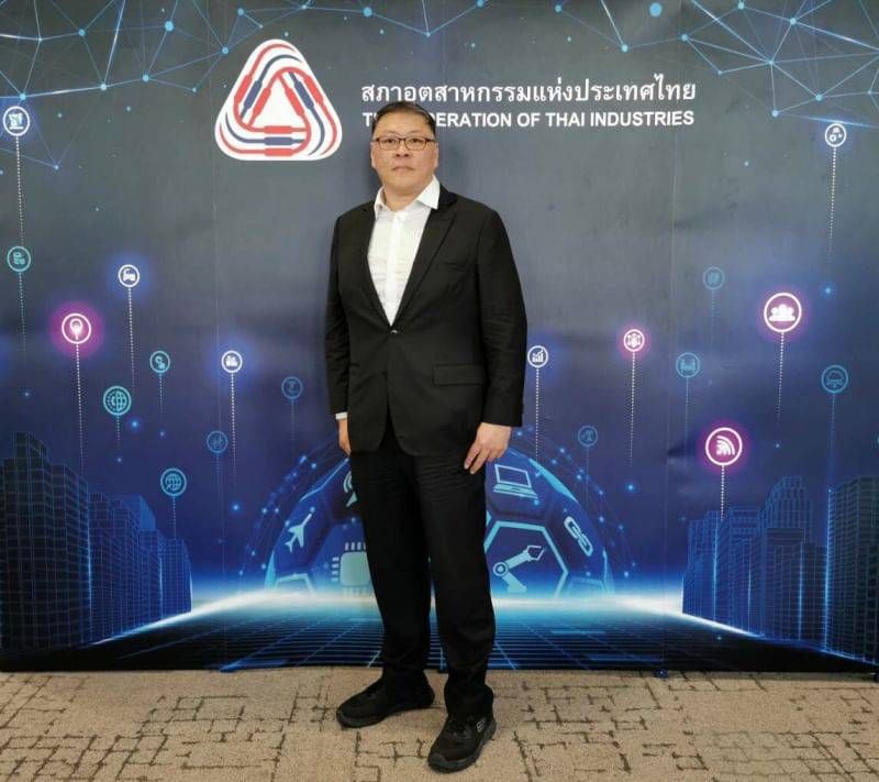 นายอภิสิทธิ์ เตชะนิธิสวัสดิ์ ประธานสภาอุตสาหกรรมจังหวัดสมุทรสาคร