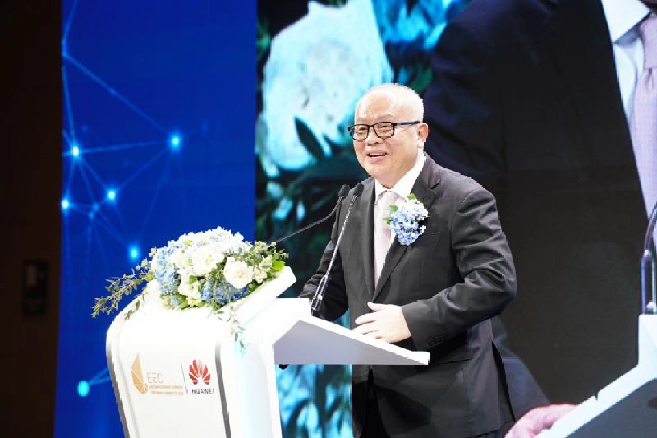 อีอีซี เซ็น หัวเว่ย พัฒนาคน สร้างทักษะดิจิทัลรับ 5G