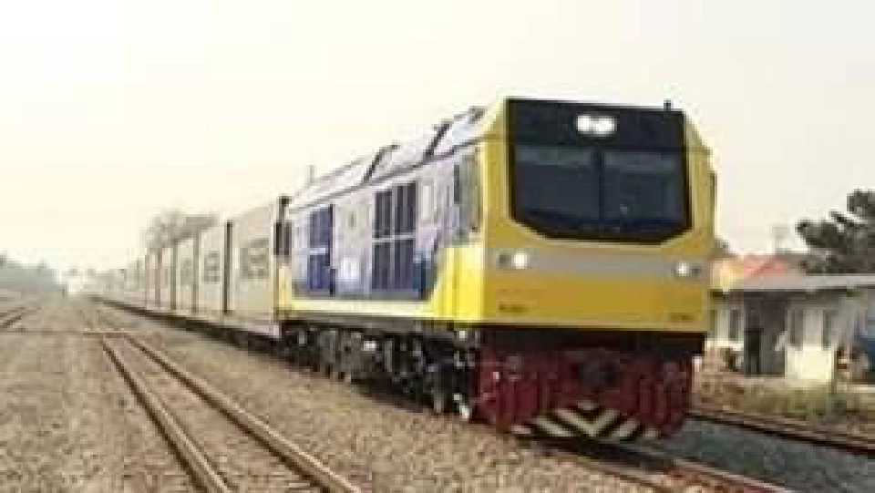  ถนนคนเดินแม่สอดแทบแตก ดีใจได้ทางรถไฟใหม่เชื่อมนครสวรรค์