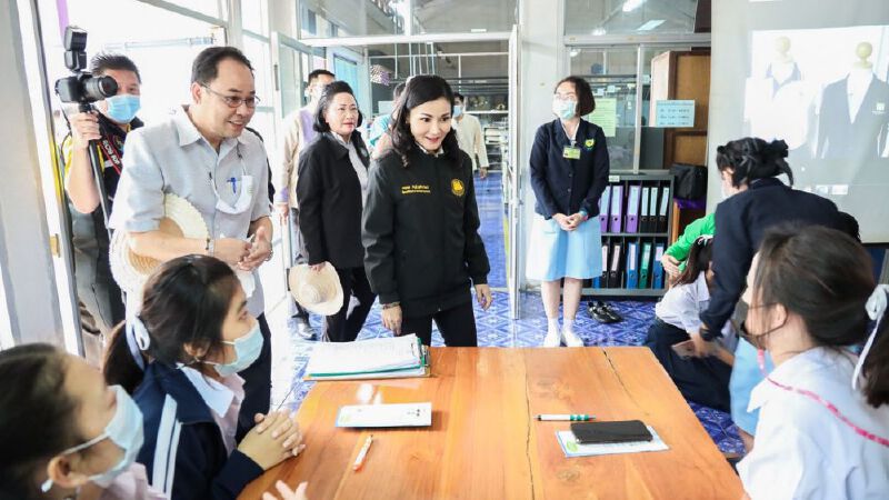 กระทรวงแรงงาน จับมือ กล้วยน้ำไท ทัวร์ทั่วไทย แจกทุนฝึกอบรม