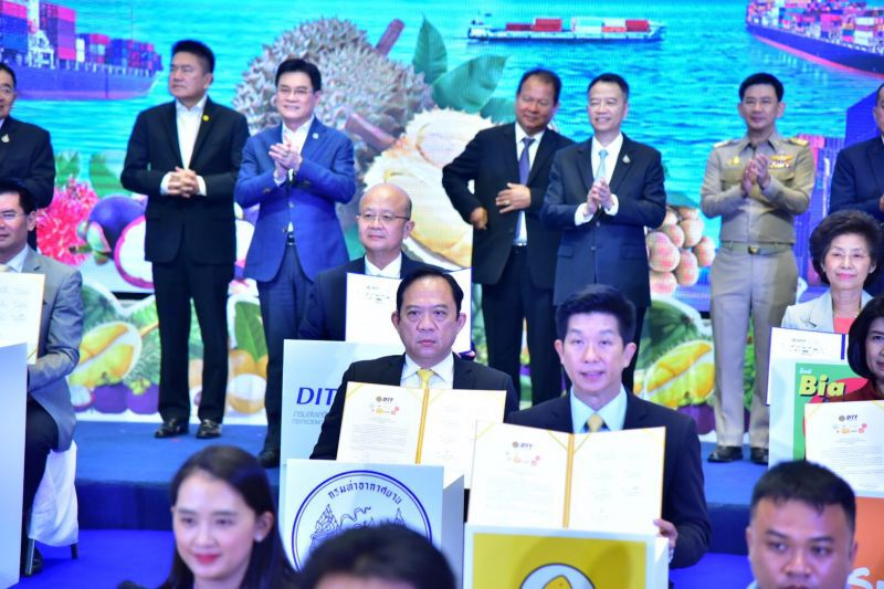5สายการบินให้โหลดผลไม้ฟรีรับMOUโลจิสติกส์ผลไม้ปี64กว่า5.4ล้านตัน