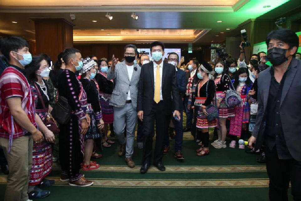 ประมวลภาพความคึกคักงานสัมมนา ปลดล็อก “กัญชา-กัญชง” ปลุกเศรษฐกิจ-รวย