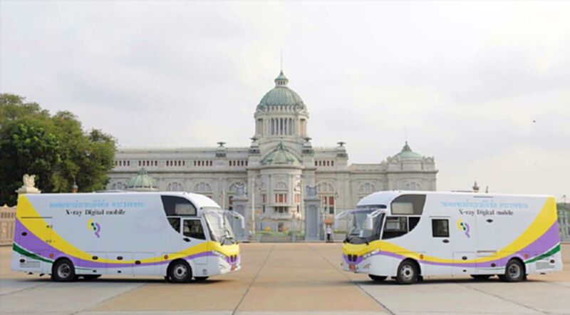 ในหลวงและพระราชินี โปรดเกล้าฯ พระราชทานรถเอกซเรย์ระบบดิจิทัลทัลทันสมัยที่สุดในโลก ในหลวงและพระราชินี โปรดเกล้าฯ พระราชทานรถเอกซเรย์ระบบดิจิทัลทัลทันสมัยที่สุดในโลก