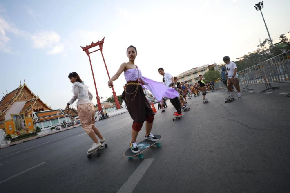 มาดามเดียร์ แจง ดราม่า "รัตนโกเซิร์ฟ" ไม่ใส่แมสก์ 