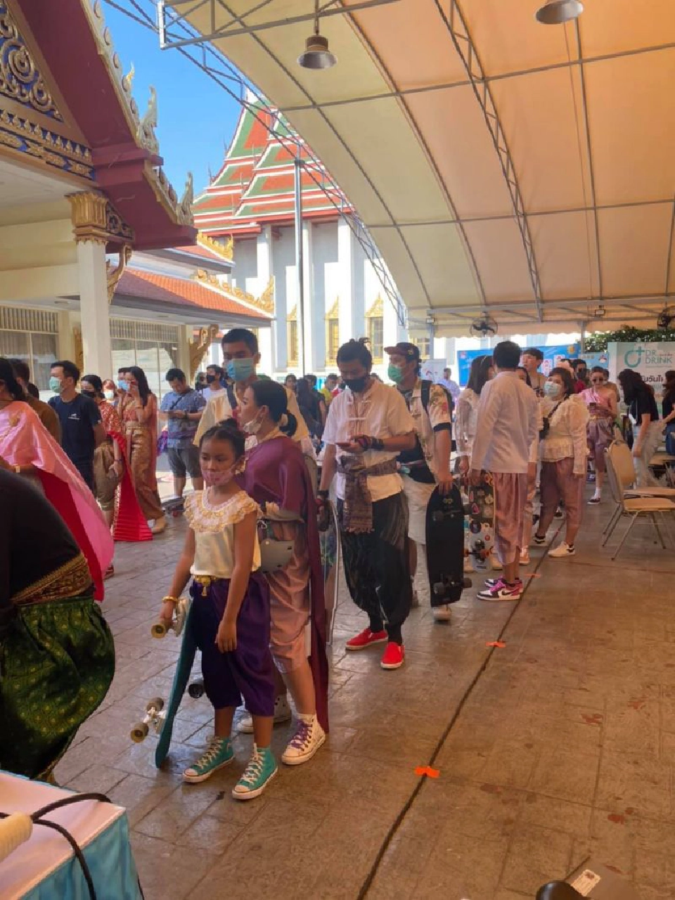 มาดามเดียร์ แจง ดราม่า "รัตนโกเซิร์ฟ" ไม่ใส่แมสก์ 