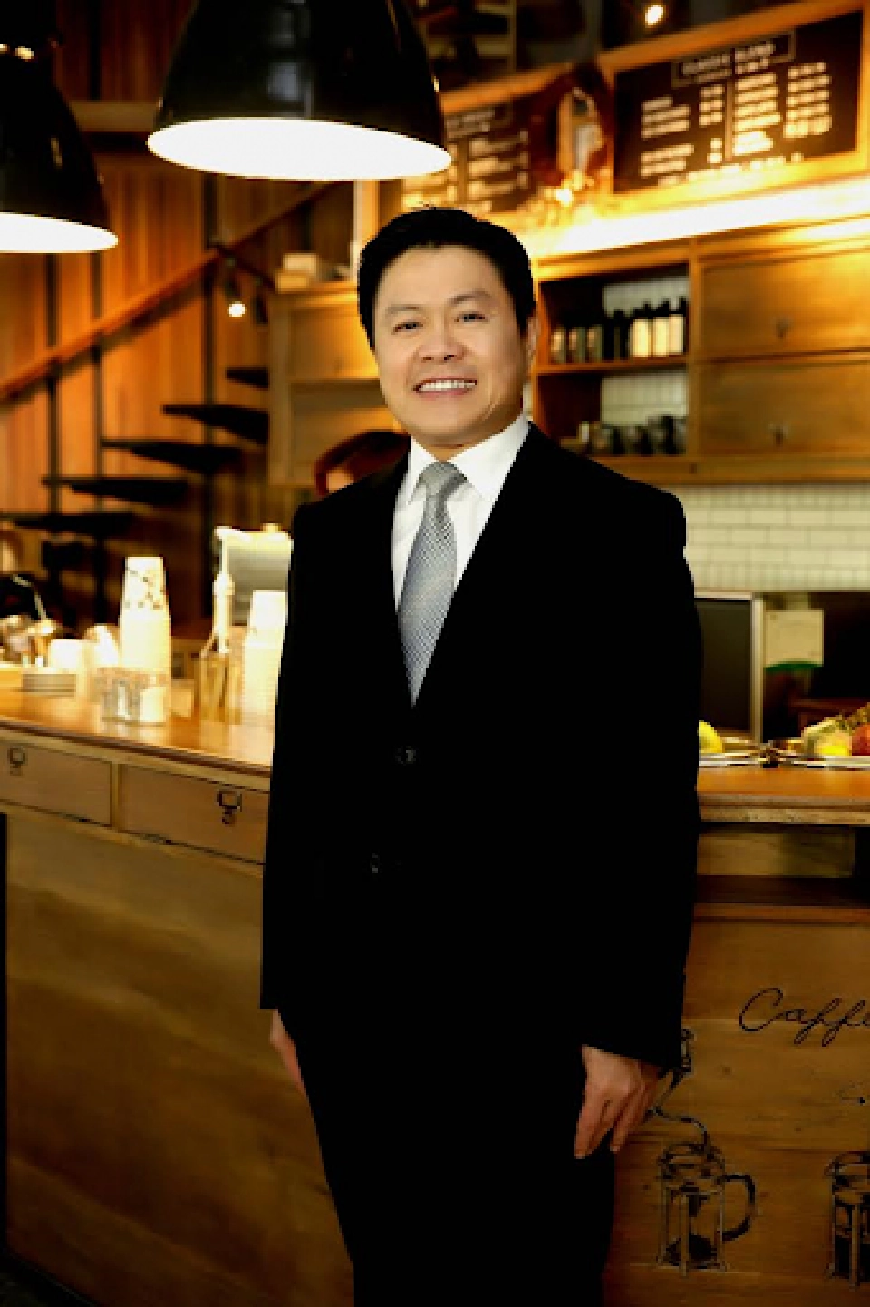 ดร.นริศ ธรรมเกื้อกูล