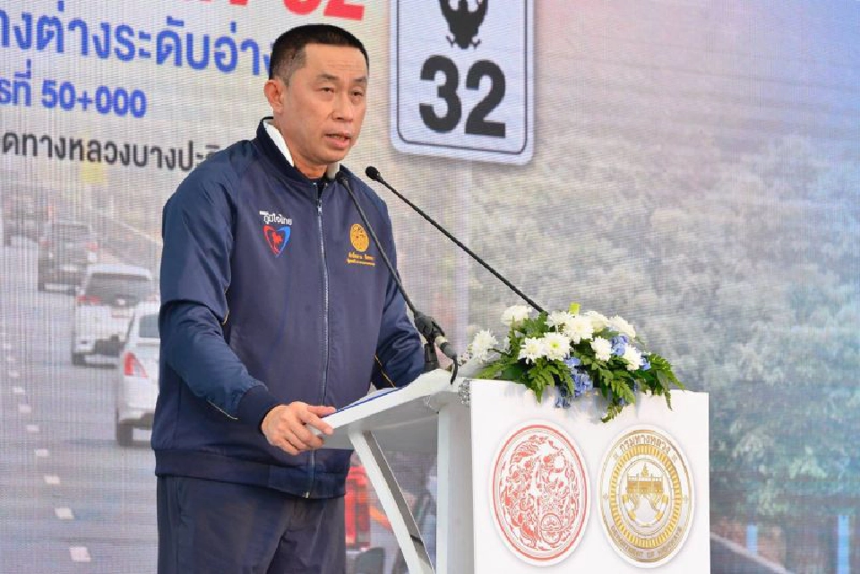 Kick off ถนนสายเอเชีย รถวิ่งได้ 120 กม./ชม.