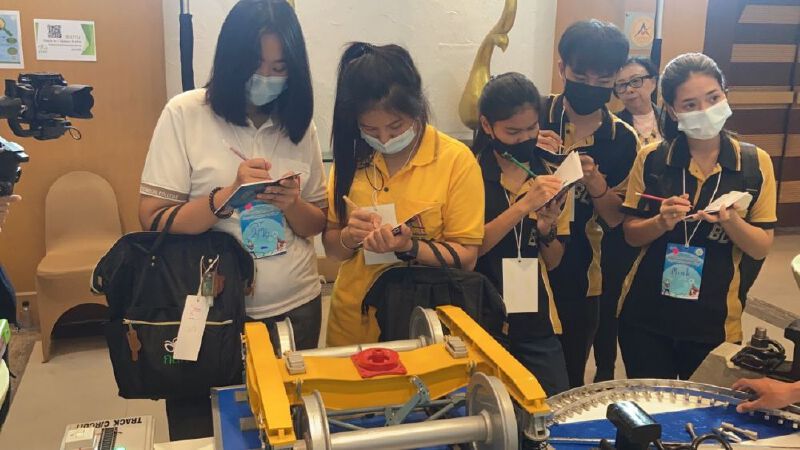 กสศ.จัดปัจฉิมนิเทศ โชว์ผลงาน นศ.ทุนนวัตกรรมสายอาชีพชั้นสูง