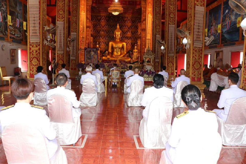 "สงกรานต์น่าน"สรงน้ำพระเจ้าทองทิพย์-พระธาตุวัดสวนตาล
