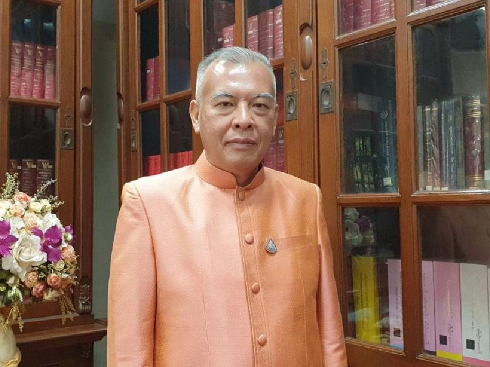 โอภาส  ทองยงค์