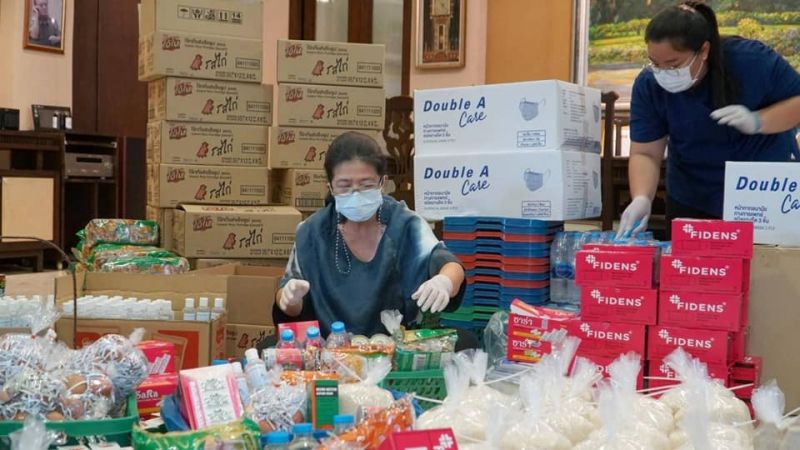 “ไทยสร้างไทย”ลุยช่วยชาวกทม.ฝ่าวิกฤติโควิด