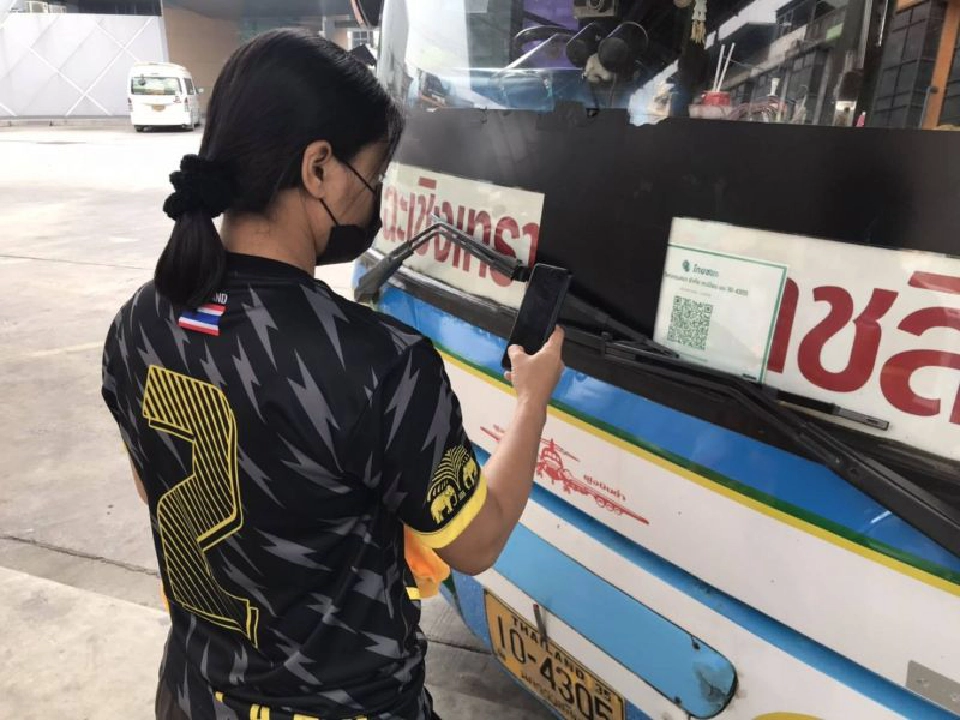 เริ่มแล้ว ขึ้นรถโดยสารสาธารณะ กรมขนส่งฯ ลุยมาตรการเว้นระยะห่าง สกัดโควิด