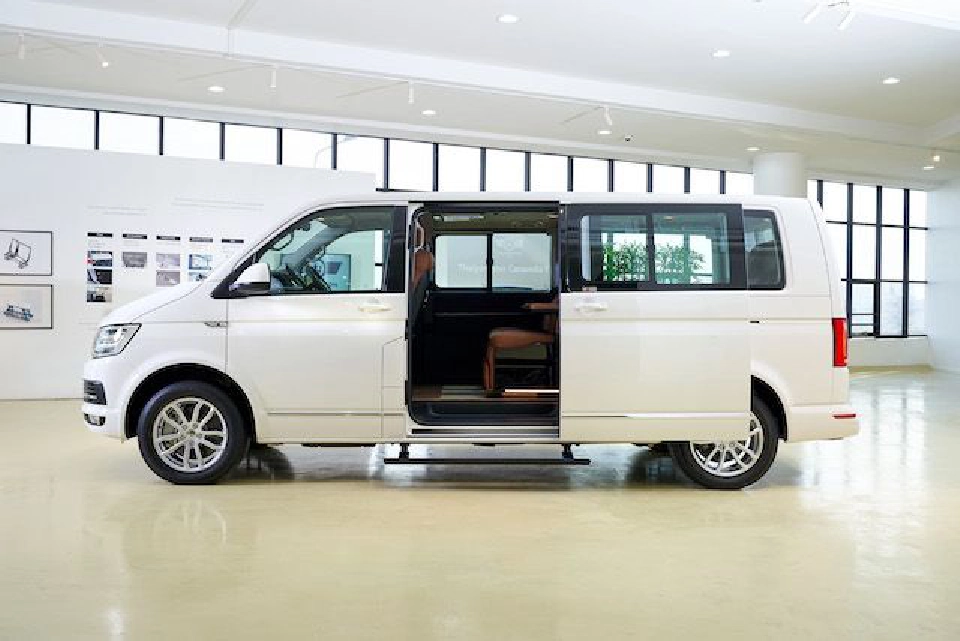 ไทยยานยนตร์ ทำรถตู้วิถีใหม่ Volkswagen Caravelle ราคา 3.69 ล้านบาท