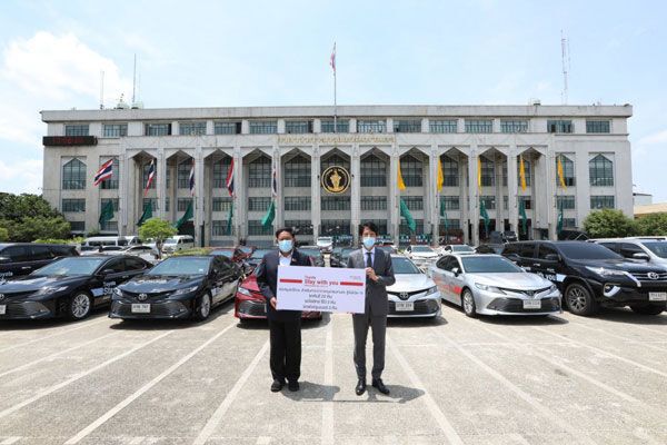 โตโยต้าส่งรถให้ มหาดไทย-กทม. ยืม 80 คัน สู้โควิด-19