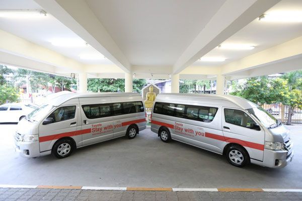 โตโยต้าส่งรถให้ มหาดไทย-กทม. ยืม 80 คัน สู้โควิด-19