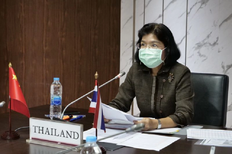 “พาณิชย์”ถกทางไกลกับจีน  เร่งลดอุปสรรคการค้า