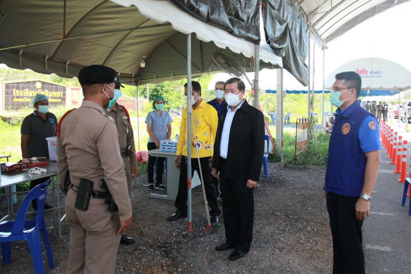 “นิพนธ์”ลงพื้นที่นครศรีธรรมราชเยี่ยมเยียนจนท.ด่านโควิด
