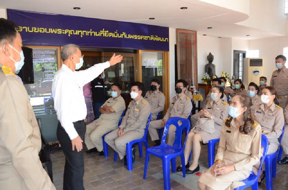 "สุวัจน์"ประดับเครื่องหมาย"24ส.ท."เทศบาลนครโคราชพร้อม"ลุยงาน" 