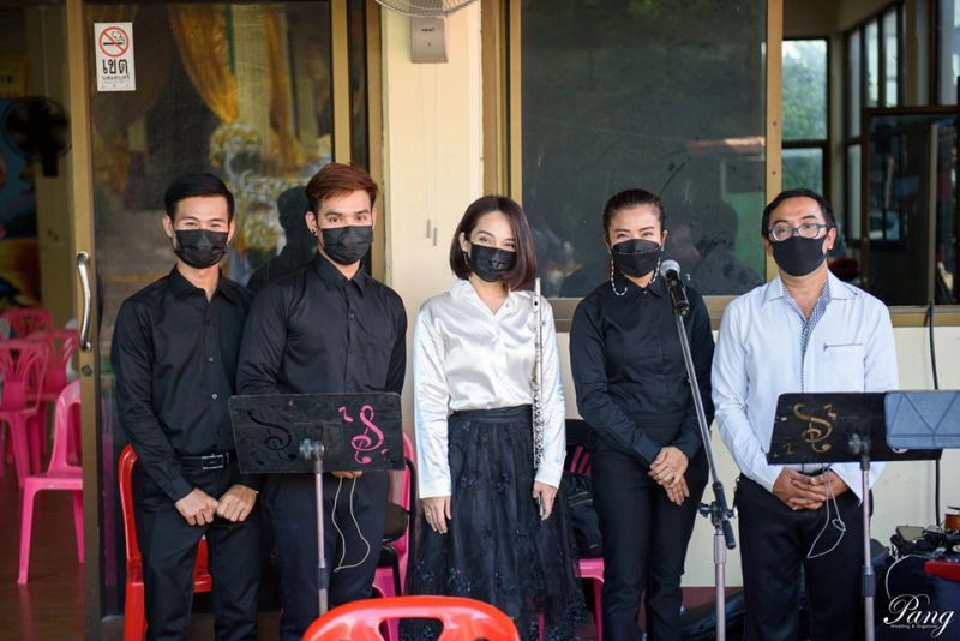 วงดนตรีเมือง"ละโว้"หนีตายโควิด รับบรรเลง"งานศพ"