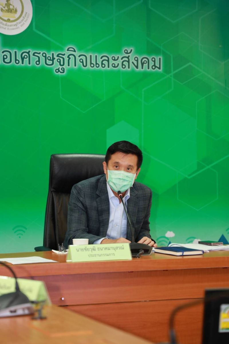 ดีอีเอส ผนึก ศปอส.ตร. บุกจับ 7 ผู้ต้องหาเครือข่ายเว็บพนัน