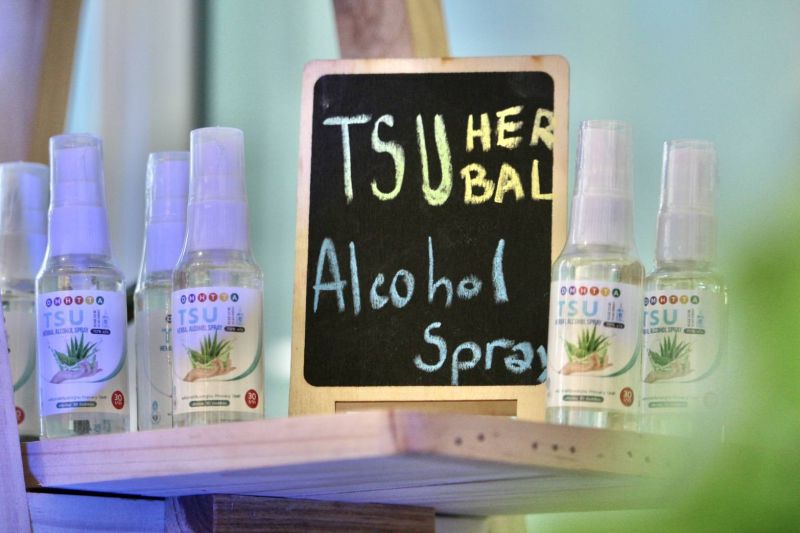 ม.ทักษิณ เปิดตัว "TSU NanoMask" และ "TSU Herbal Alcohol Spray" ตอบรับสังคมวิถีใหม่