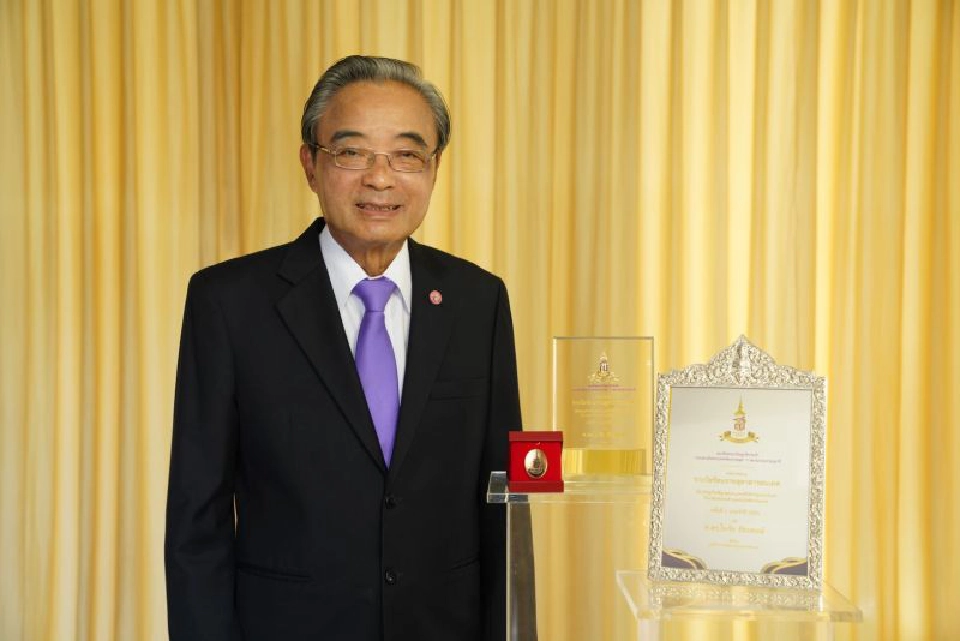 ศ.ดร.ไพรัช ธัชยพงษ์