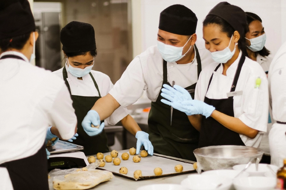 โรงแรมและรีสอร์ทในเครือแมริออทส่ง คำขอบคุณผ่านรอยยิ้มนับหมื่นสู่ภาคใต้