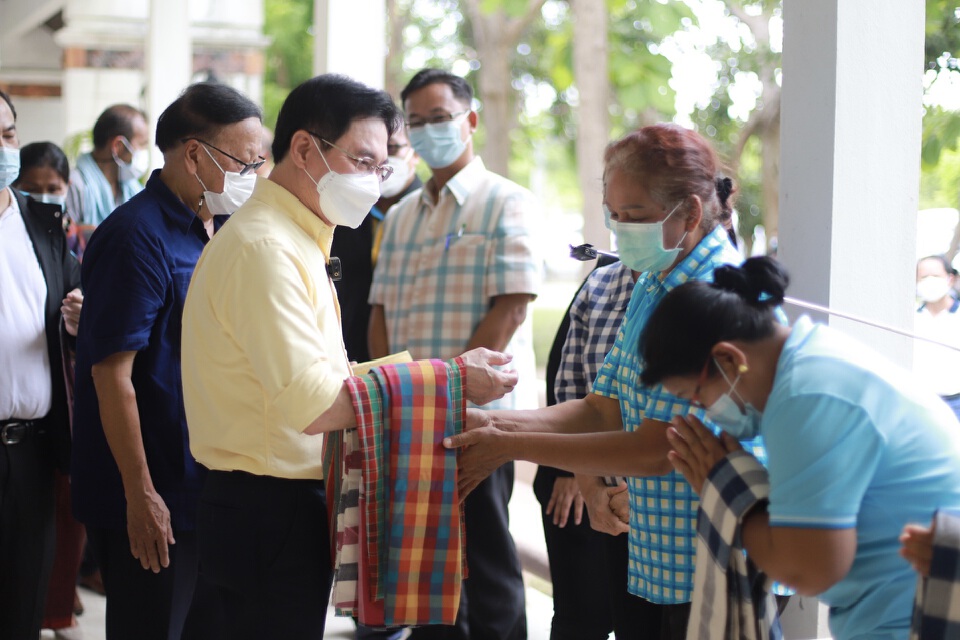 “จุรินทร์”พบประชาธิปัตย์อีสานประกาศเดินหน้าทำงานให้ชาติพ้นวิกฤติ  