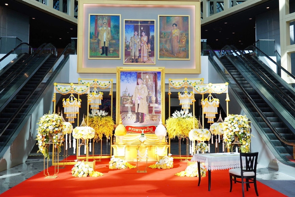 ไทยพาณิชย์จัดพิธีถวายราชสดุดีเฉลิมพระเกียรติและถวายพระพรชัยมงคล