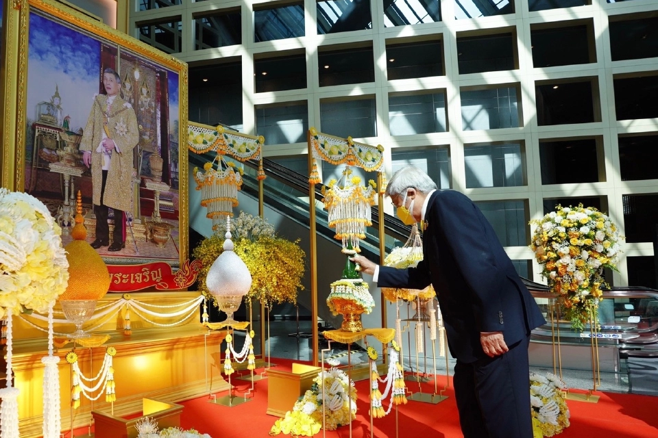 ไทยพาณิชย์จัดพิธีถวายราชสดุดีเฉลิมพระเกียรติและถวายพระพรชัยมงคล