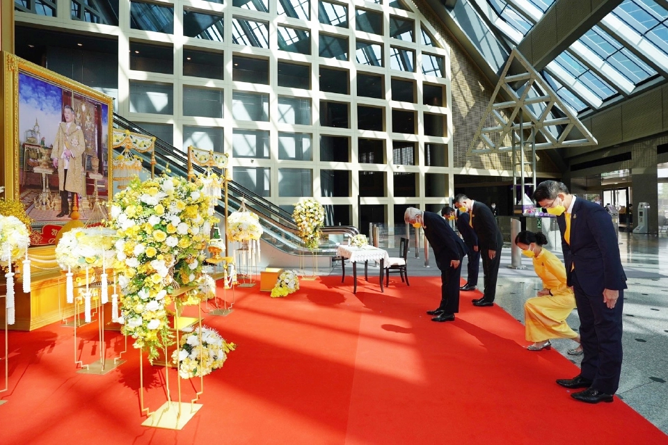 ไทยพาณิชย์จัดพิธีถวายราชสดุดีเฉลิมพระเกียรติและถวายพระพรชัยมงคล